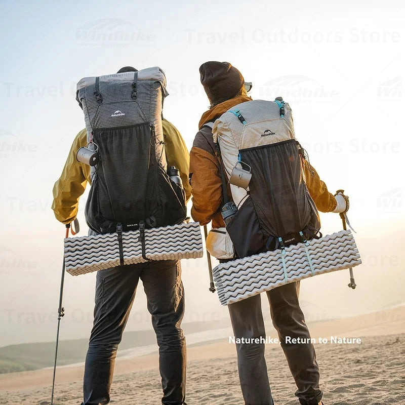 Naturehike Rock 2.0 Wanderrucksack 30L/45L/60L – clever-campen Ansicht 3