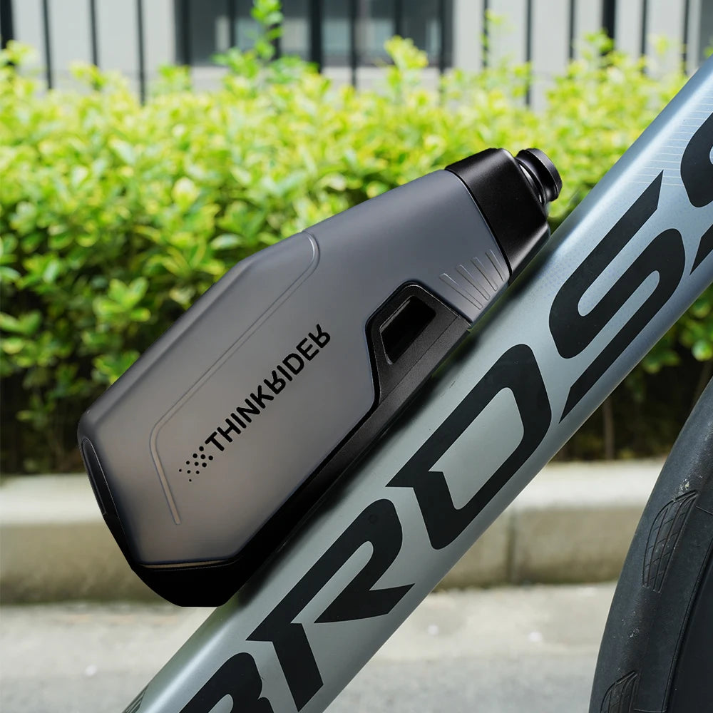 ThinkRider 650ml Aerodynamische Trinkflasche für Fahrräder