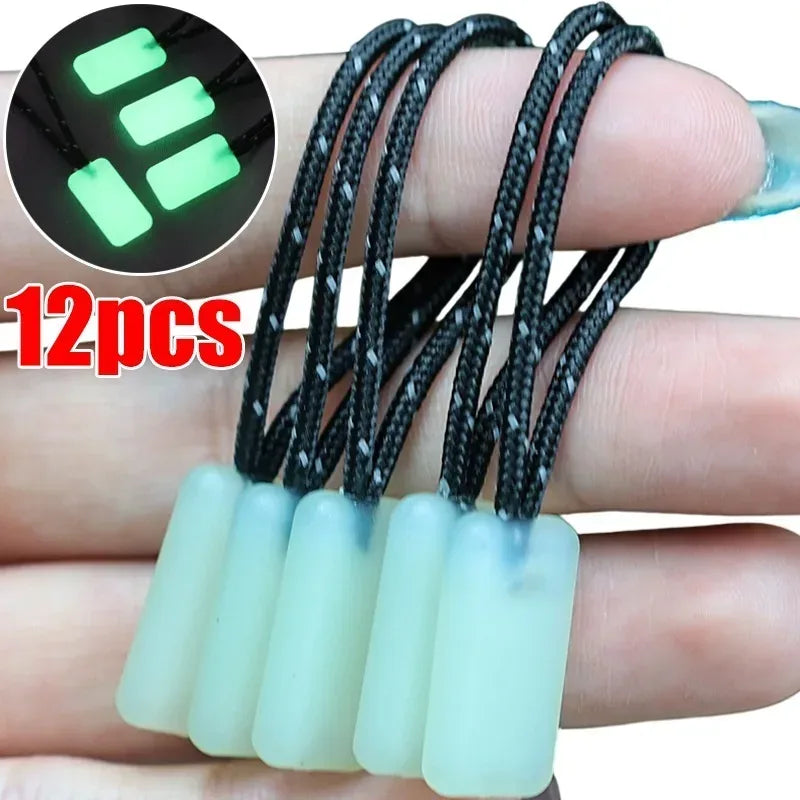 12er Set leuchtende Zipper Pulls für Zelte und Taschen – clever-campen Camping & Outdoor Schweiz