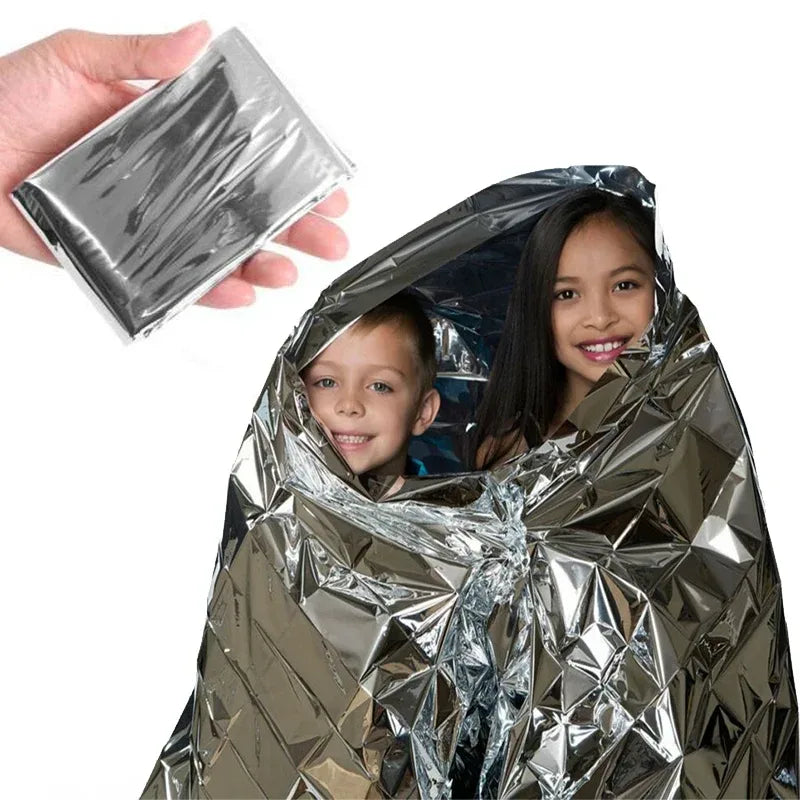 Notfalldecke Mylar für Outdoor & Survival – clever-campen Camping & Outdoor Schweiz