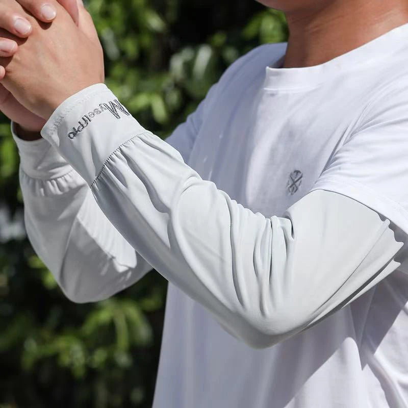 Kühlende Armschoner für UV-Schutz im Sommer