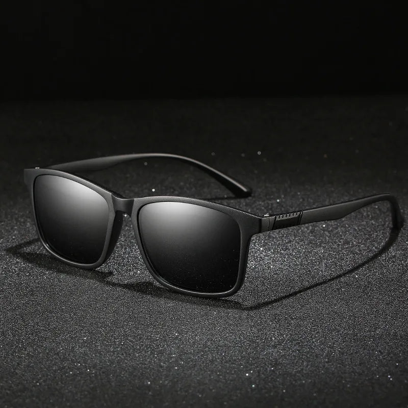 Unbekannte Form Wander-Sonnenbrille