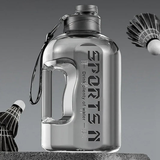 2.7L/1.7L Isolierte Trinkflasche mit Griff für Sport – clever-campen Camping & Outdoor Schweiz