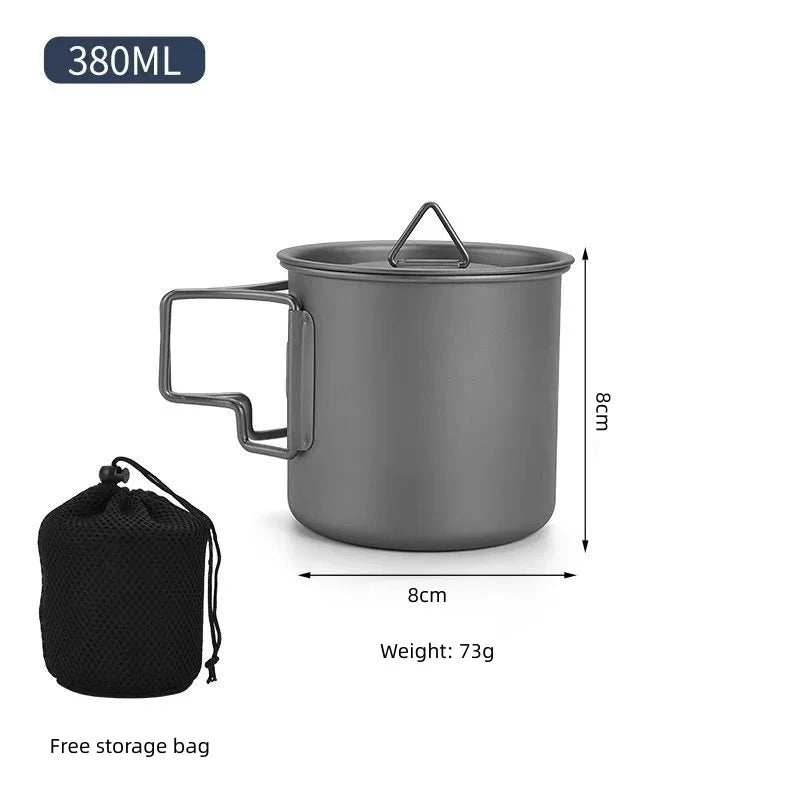 Titanium Camping Becher mit Klappgriff – Leicht & Tragbar