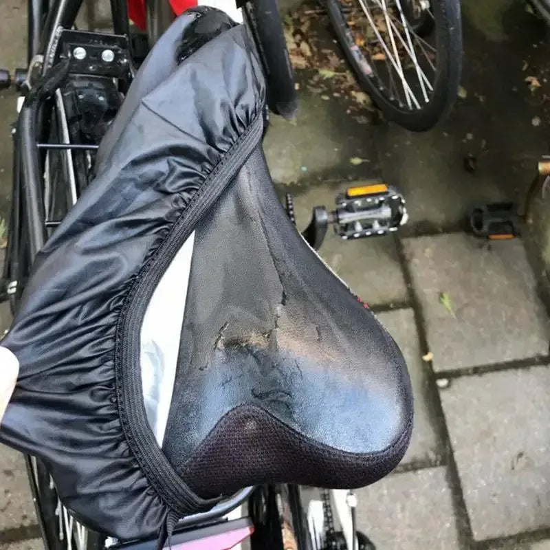 Wasserdichtes Fahrradsattel Abdeckung für Regen – clever-campen Camping & Outdoor Schweiz