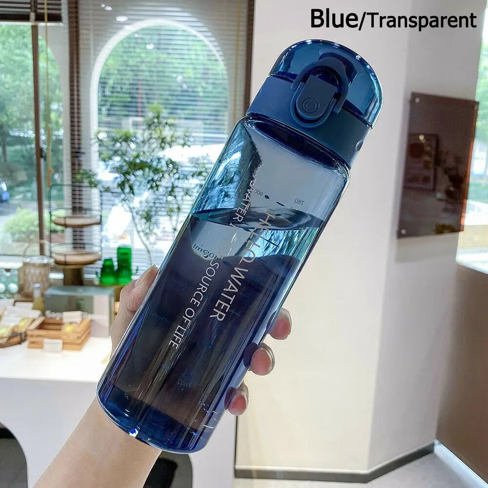 Transparente Trinkflasche 780ml – Leicht & Auslaufsicher